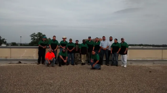 Maintenance Engineers Heating & AC Picture 1