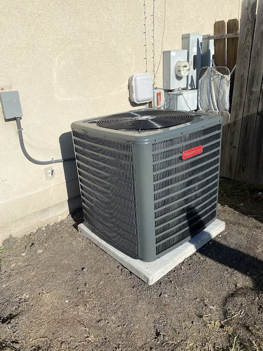 Manuel and Sons Service Co. Picture 3