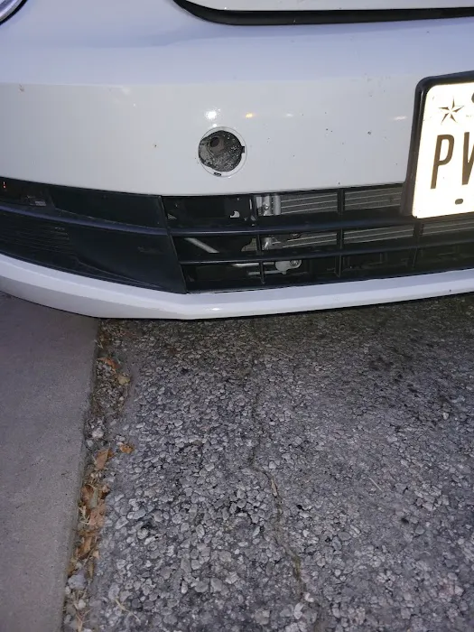 San Antonio Auto Center Picture 2