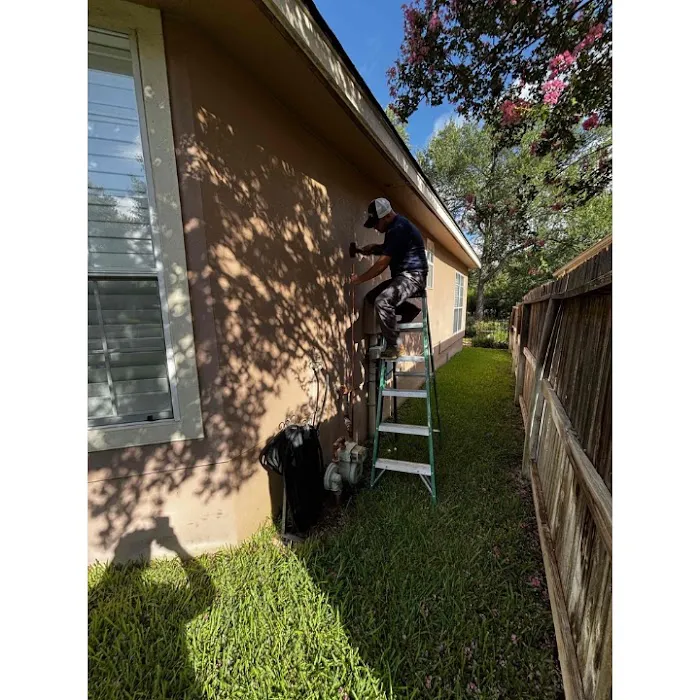 Leaky’s Plumbing, Heating & A/C - San Antonio Picture 4