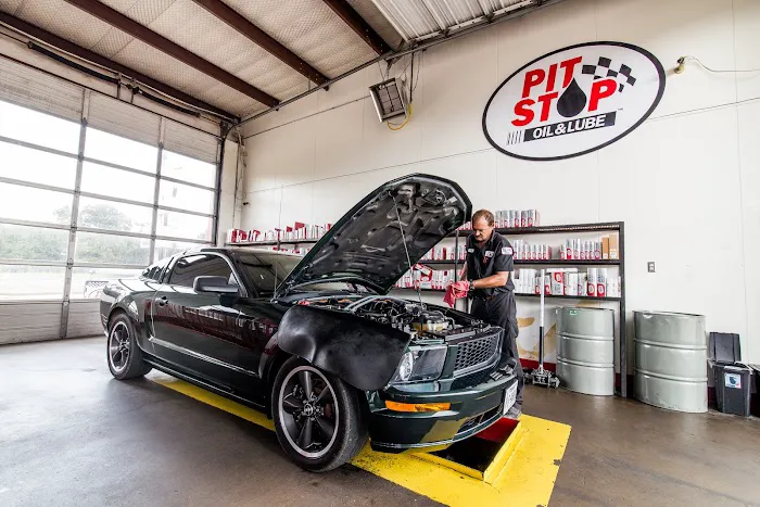 Grease Monkey Picture 8