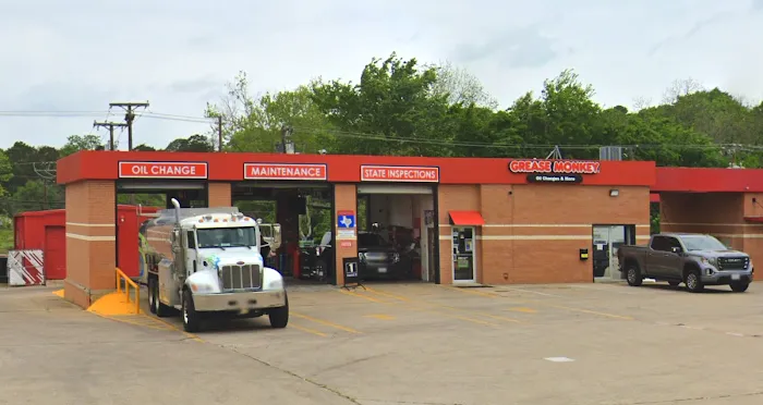 Grease Monkey Picture 10