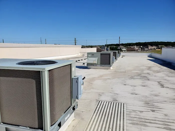 Hunter Air Conditioning Services Picture 2