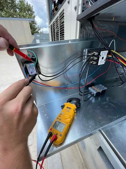 Hunter Air Conditioning Services Picture 5