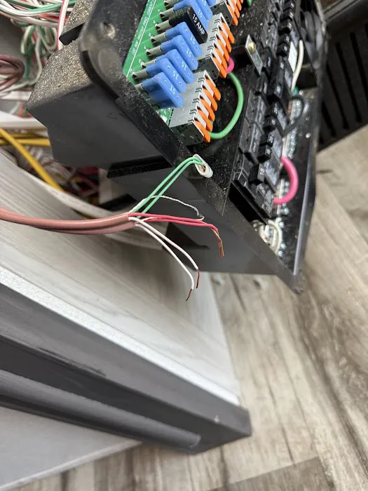 RV Hero Service & Repair Picture 4