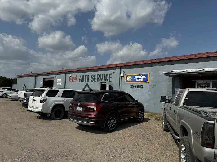 Gene's Auto Services Picture 2