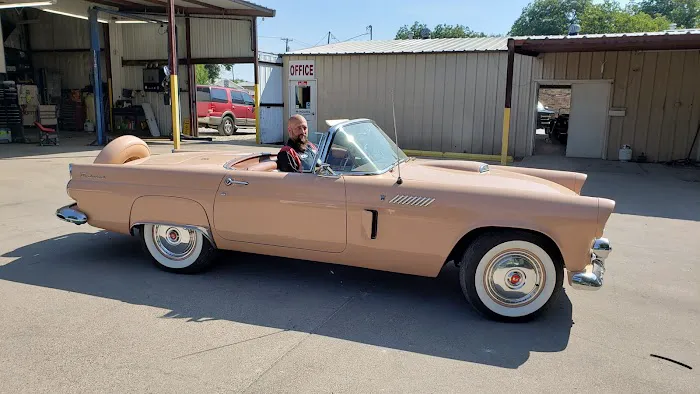 Hill County Auto Care Picture 4