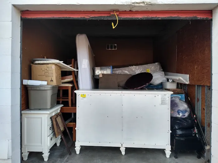 Hall's Heating, Air Conditioning & Refrigeration Picture 2