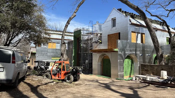 Petrocelli Services Inc. Picture 4