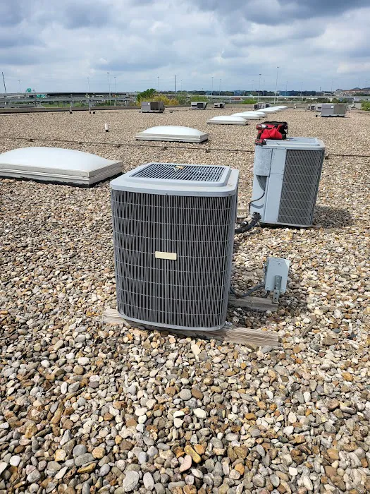 Phoenix Air LLC Picture 2