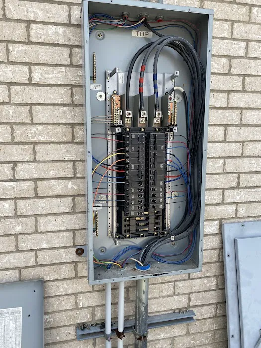 Air to the Max LLC Picture 9