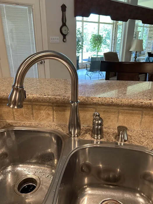 Mcdowell Enterprises Inc Picture 1