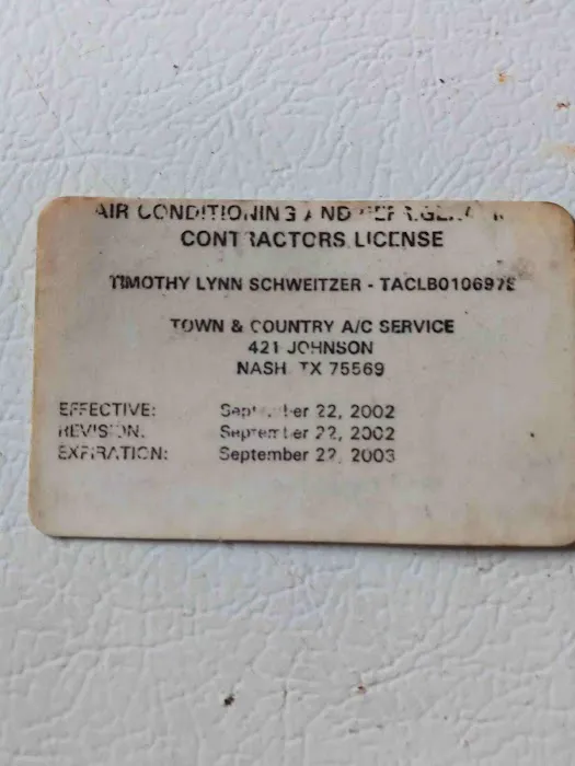 Town & Country A/C service Picture 6