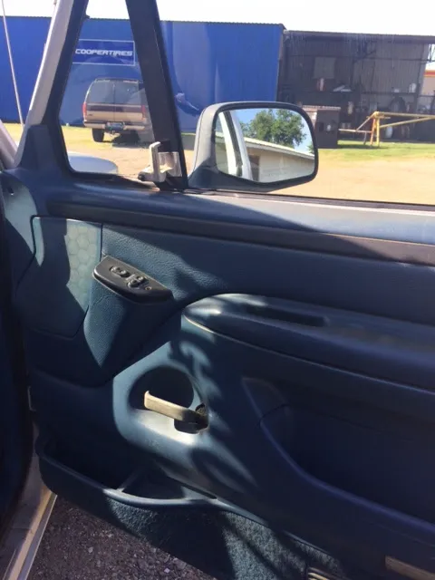 Longhorn Tire & Service Mount Vernon, TX Picture 4