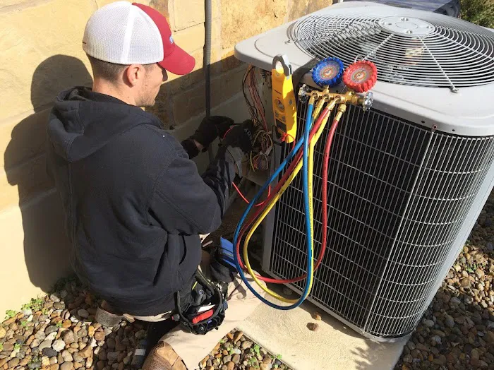 Famous Dave's Service Company Picture 4