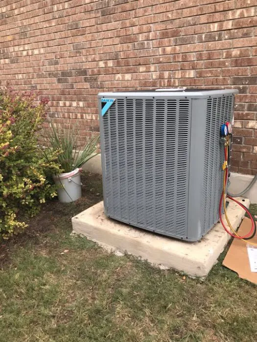 Famous Dave's Service Company Picture 7