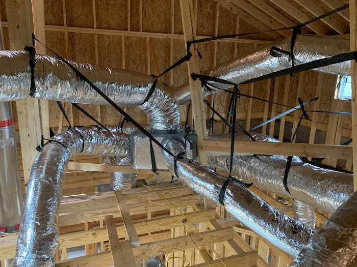 Famous Dave's Service Company Picture 5