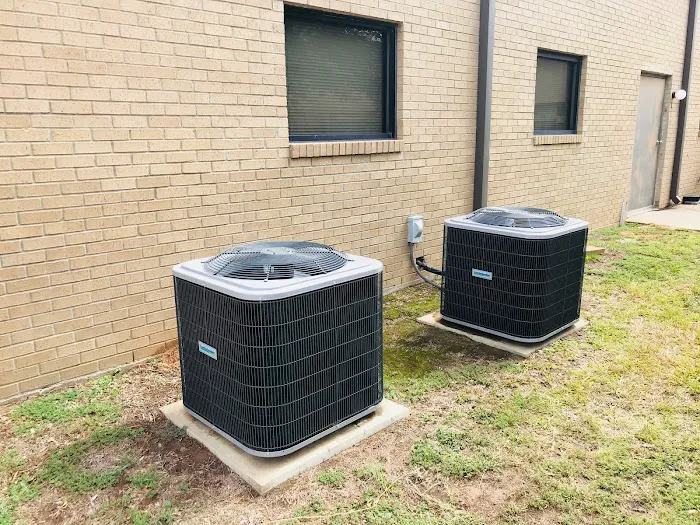 Hollis Mechanical Picture 3