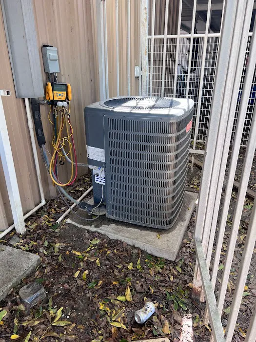 Blue Breeze Heating and Air Conditioning LLC Picture 2