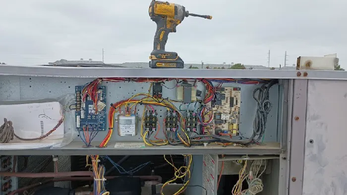 Russell Plumbing & Air Conditioning Services Picture 2