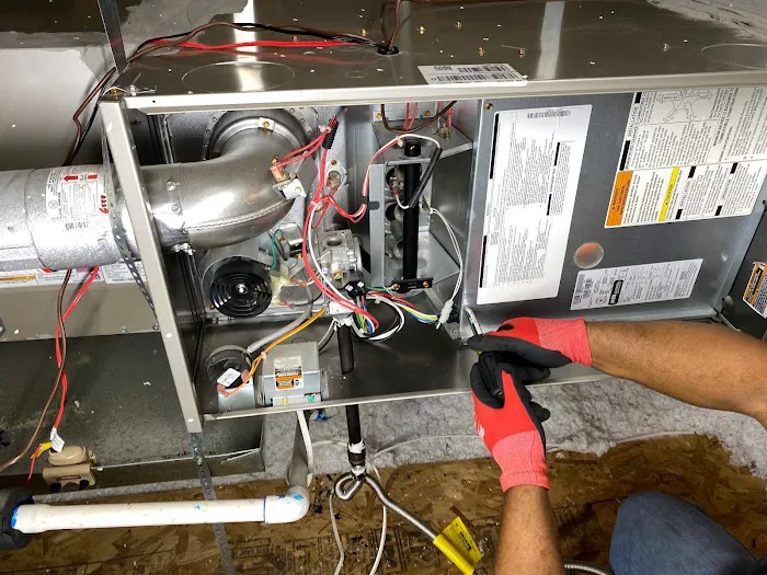 Titan Air Solutions Picture 6