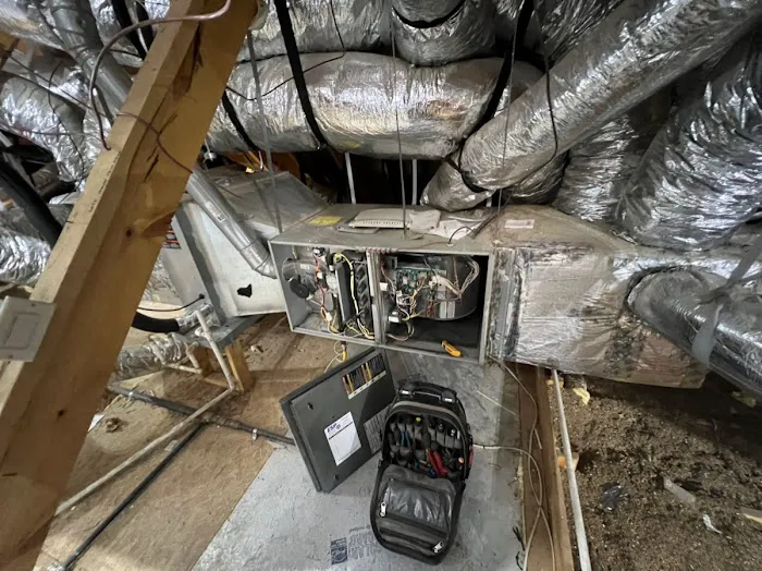 Lawrence Air Conditioning & Heating Picture 5