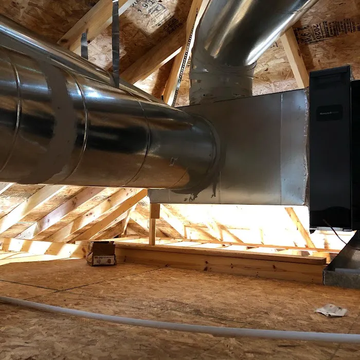 Airwaves Air Conditioning & Heating Inc. Picture 3