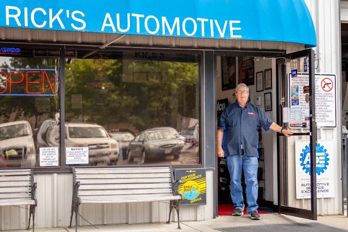 Rick's Automotive Picture 6