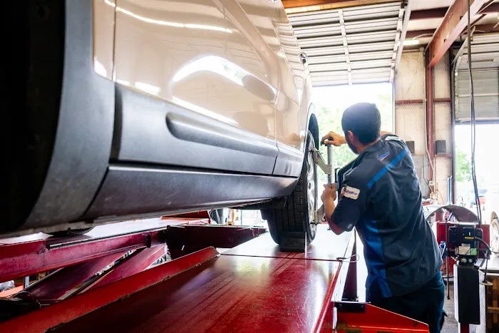 Rick's Automotive Picture 5