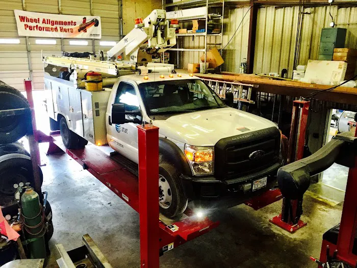 Rick's Automotive Picture 1