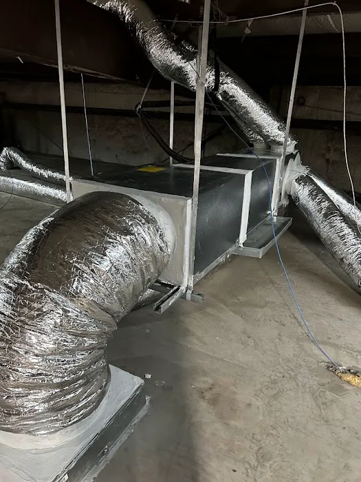 Airconditioning Refrigeration Mechanics Picture 8