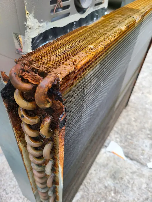 Hot & Cool Heating and Air Conditioning Picture 3