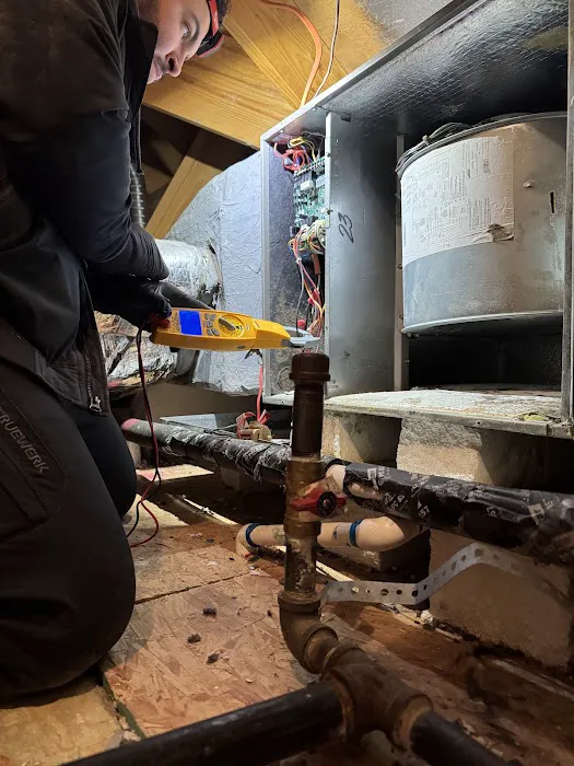 Blue Wave Heating and Air LLC Picture 9