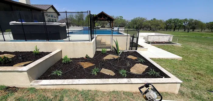 Maxwell Multi Services Picture 5