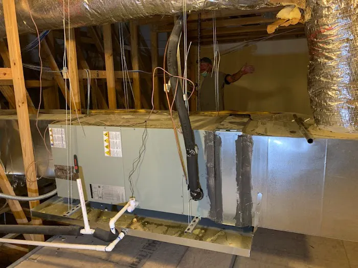 Dalton's Air Picture 2