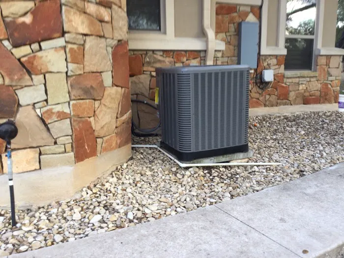 Dalton's Air Picture 1