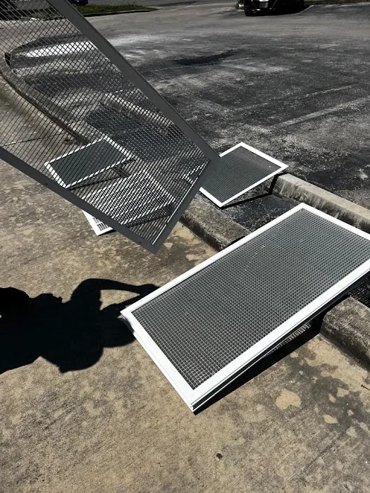 Professional Air Duct Cleaning Picture 8