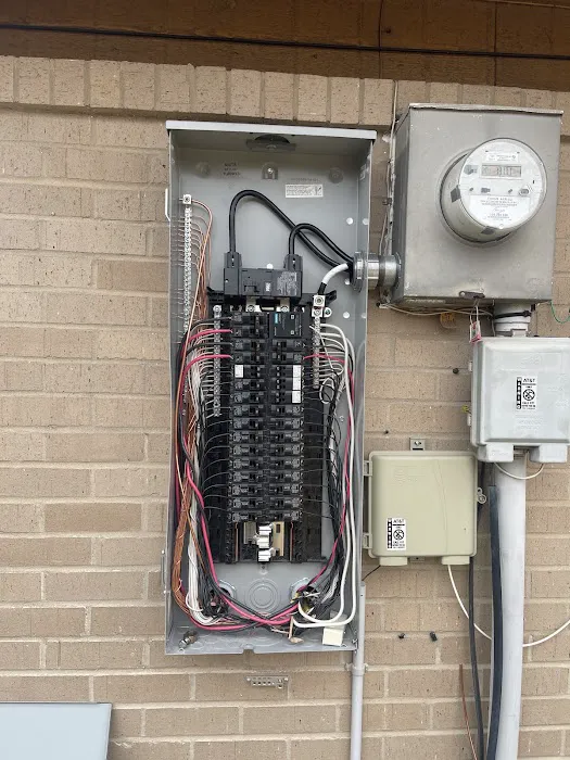 Electrician On Call Picture 10