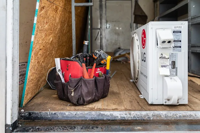 Compass Air Services Picture 7