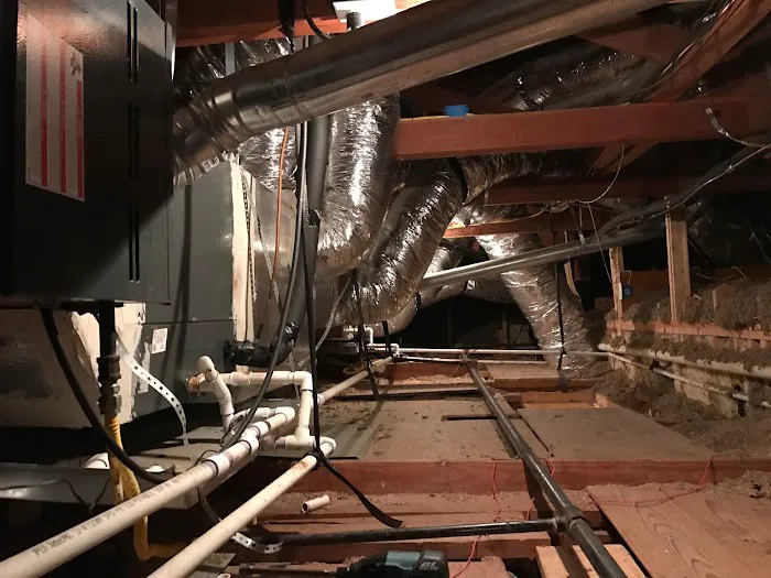 Dub's Heating and Air Picture 8