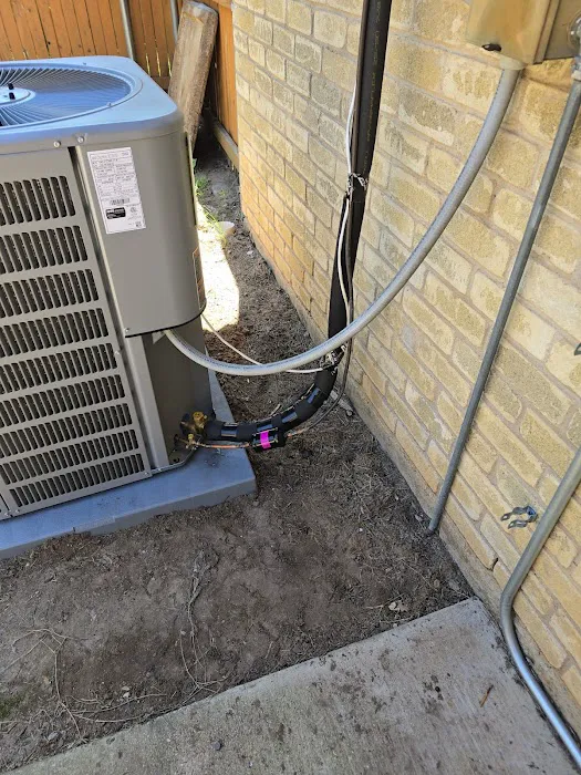 Mike Reyes Heating and Air Conditioning Services Picture 3