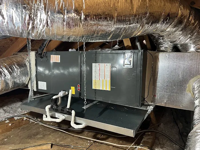 Mike Reyes Heating and Air Conditioning Services Picture 6