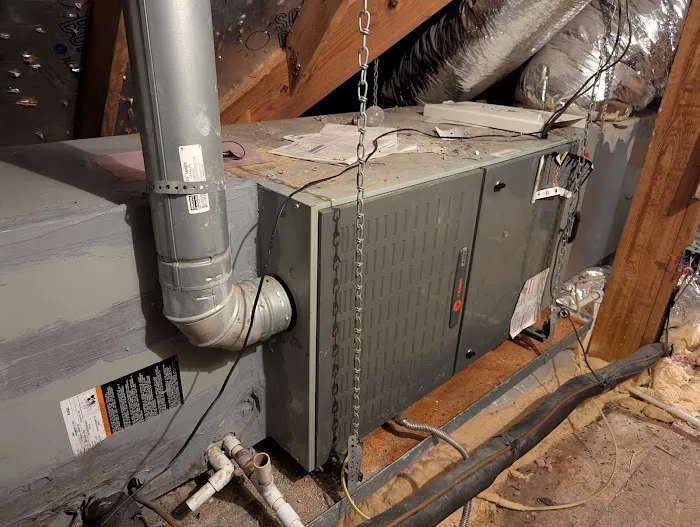 Malcolm's Heating & Air Picture 5