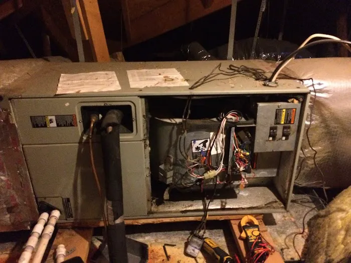 Loya’s HVAC Picture 9