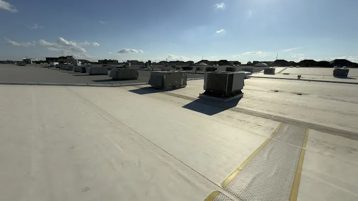 DOWNSHIFT-HVAC-R LLC TACLA153056R Picture 1