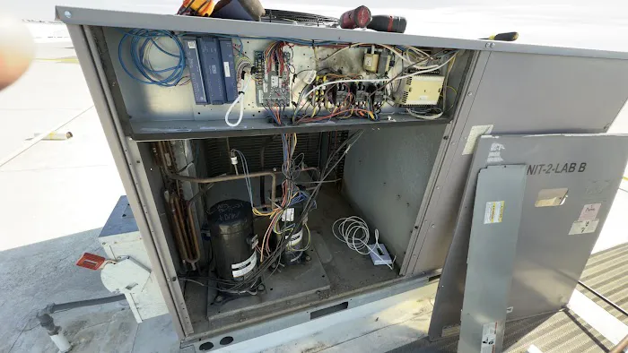 DOWNSHIFT-HVAC-R LLC TACLA153056R Picture 4