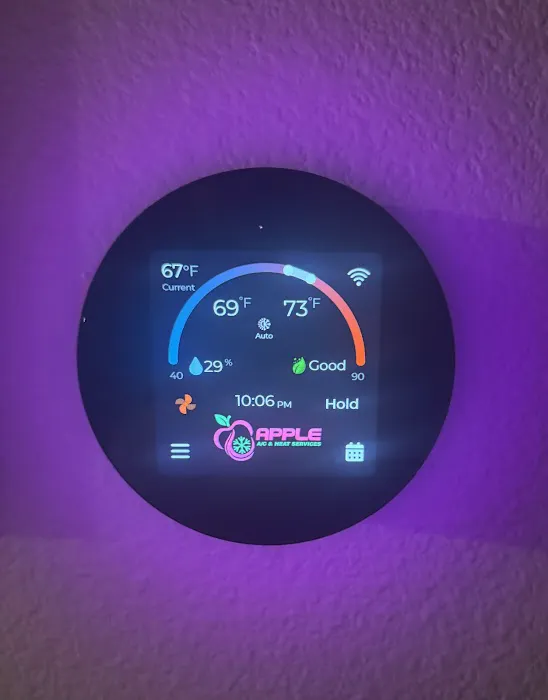 Apple A/C and Heat Services Picture 4