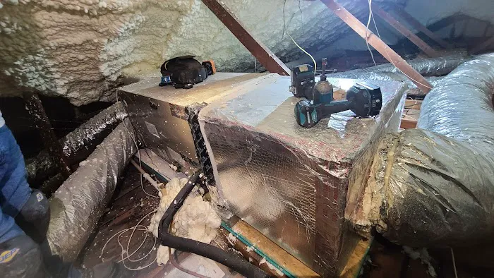 JV AC AND HEATING Picture 8