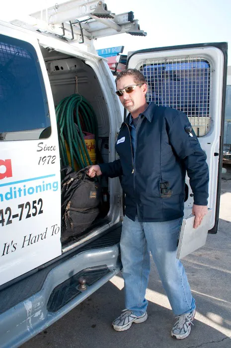 Sala Air Conditioning Picture 2