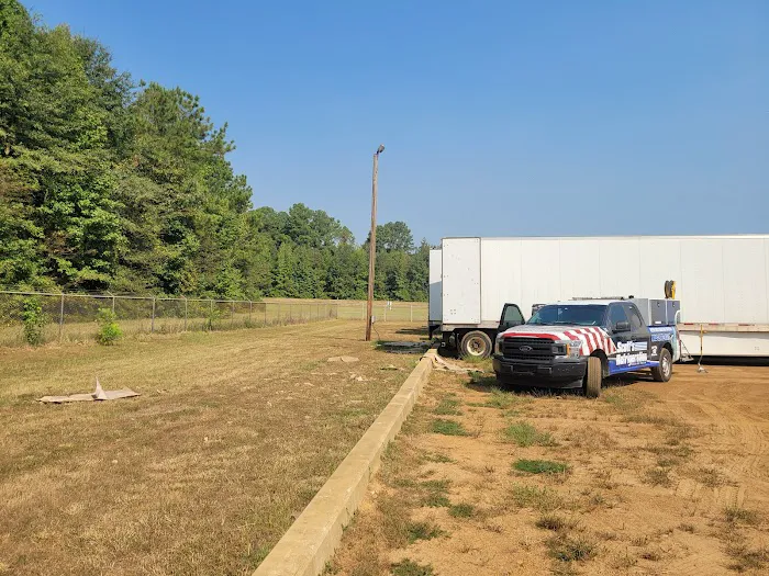 Scott's Refrigeration Truck Trailer and Tires Picture 6